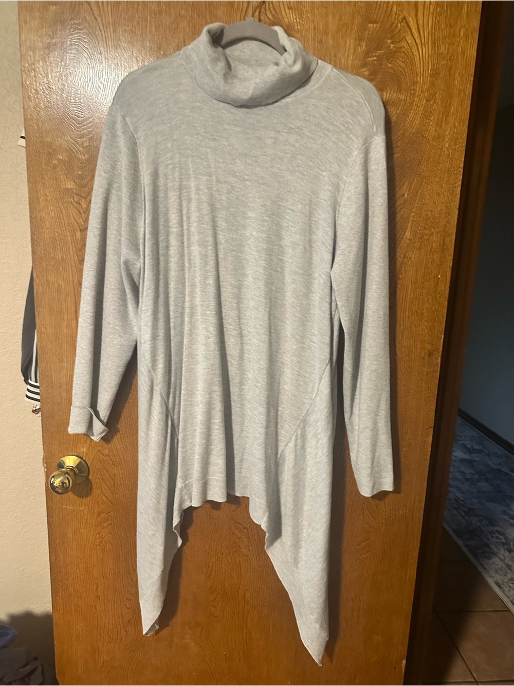 Chico’s Light Gray Turtleneck Long Sleeve Tunic Top XL
